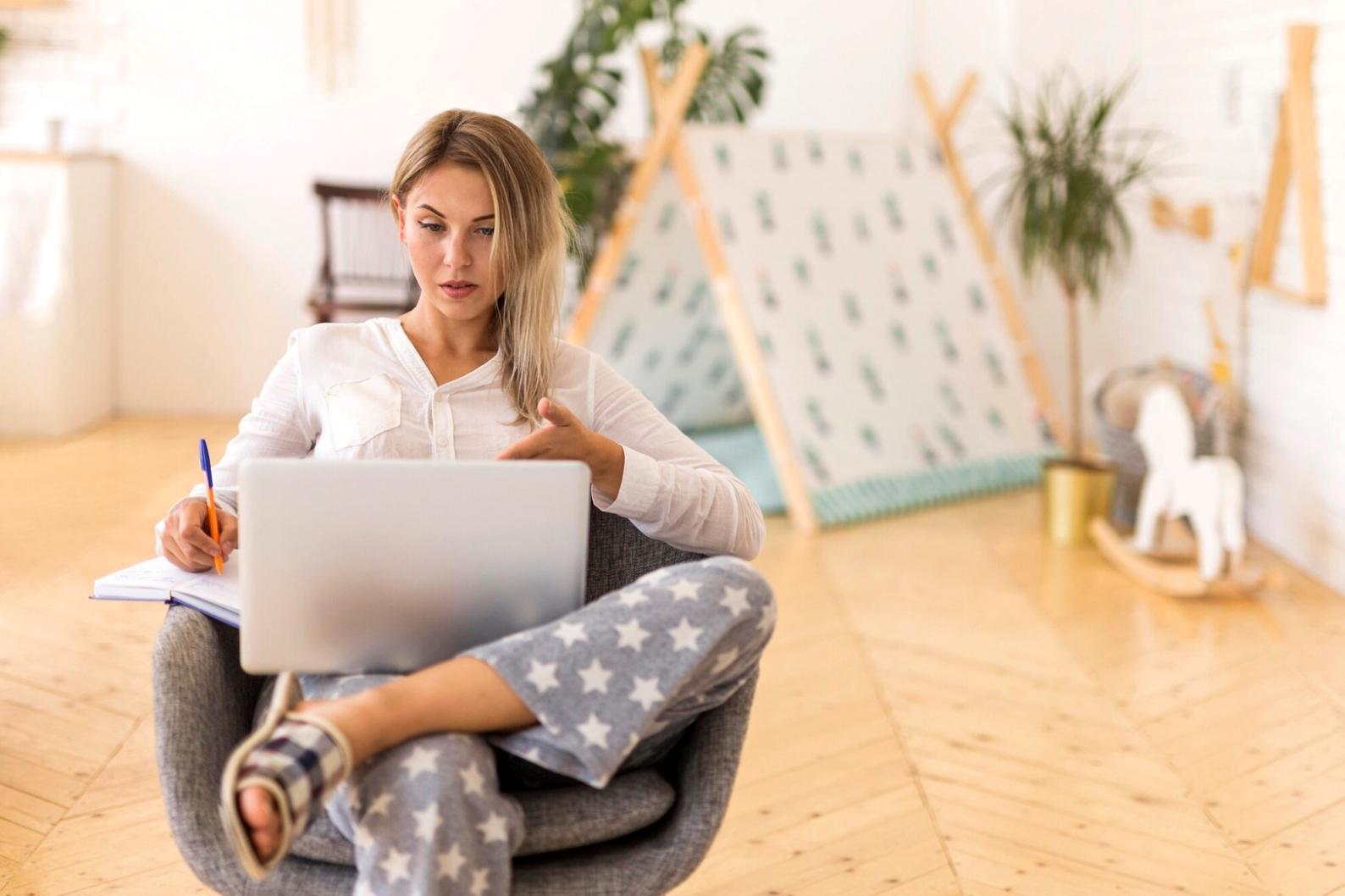 Persönliche Finanzberatung für Unternehmer in entspannter Atmosphäre